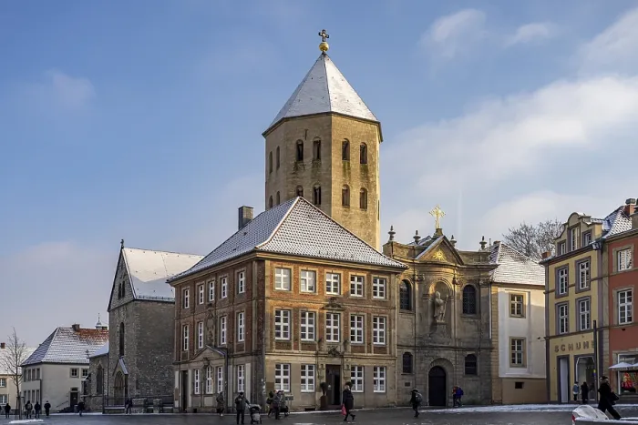 Framed Print : The Gaukirche on the market square in Paderborn Framed Print : The Gaukirche on the market square in Paderborn
