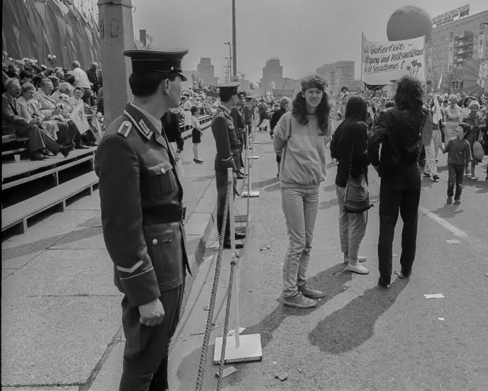 Framed Print : GDR, Berlin, 01. 05. 1987, 1. May rally 1987 on Karl-Marx-Allee