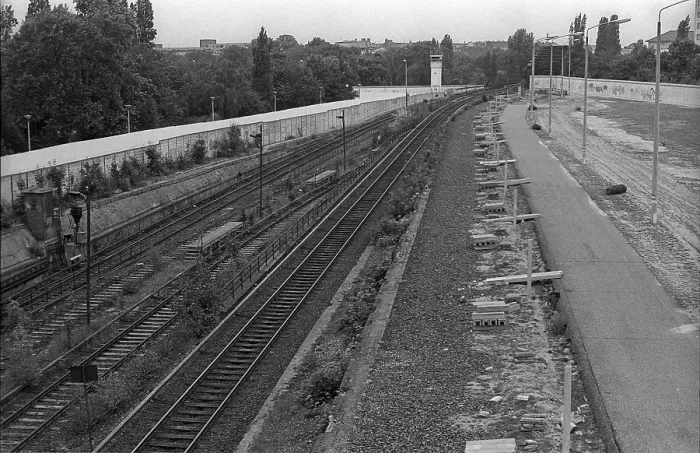 Framed Print : GDR, Berlin, 07. 06. 1990, border guards at Nordbahnhof Framed Print : GDR, Berlin, 07. 06. 1990, border guards at Nordbahnhof
