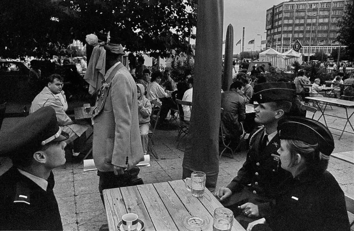 Framed Print : GDR, Berlin, 07. 10. 1988, the nightingale of Ramersdorf (actor Friedrich Steinhauer) with harmonica