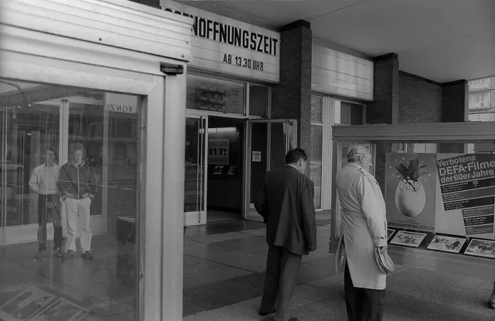 Framed Print : GDR, Berlin, 14.5.1990, Kino International Framed Print : GDR, Berlin, 14.5.1990, Kino International