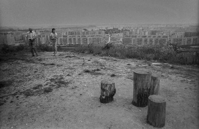Framed Print : GDR, Berlin, 16. 6. 1988, on the Kienberg in Hellersdorf