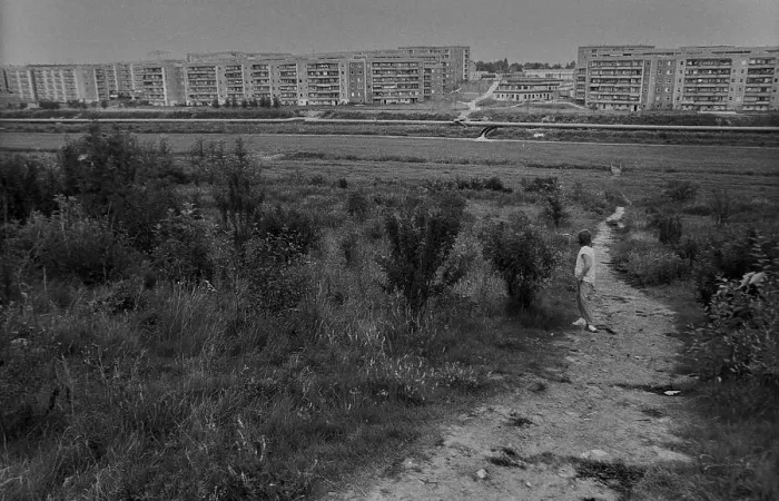 Framed Print : GDR, Berlin, 16. 6. 1988, on the Kienberg in Hellersdorf