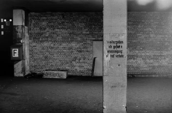 Framed Print : GDR, Berlin, 17 June 1990, Potsdamer Platz S-Bahn station Framed Print : GDR, Berlin, 17 June 1990, Potsdamer Platz S-Bahn station