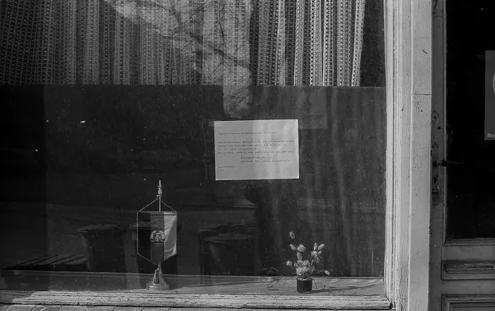 Framed Print : GDR, Berlin, 17.03.1990