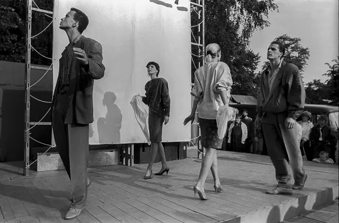 Framed Print : GDR, Berlin, 18. 06. 1987, fashion show Framed Print : GDR, Berlin, 18. 06. 1987, fashion show
