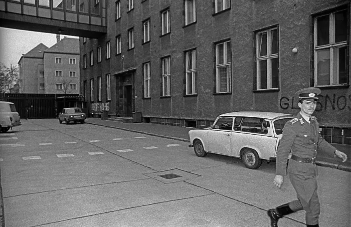 Framed Print : GDR, Berlin, 19 February 1990, headquarters of the GDR's State Security in Normannenstrasse