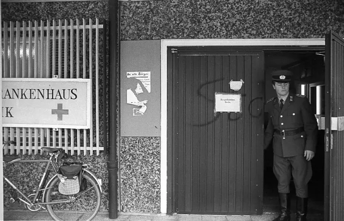 Framed Print : GDR, Berlin, 19 February 1990, headquarters of the GDR's State Security in Normannenstrasse