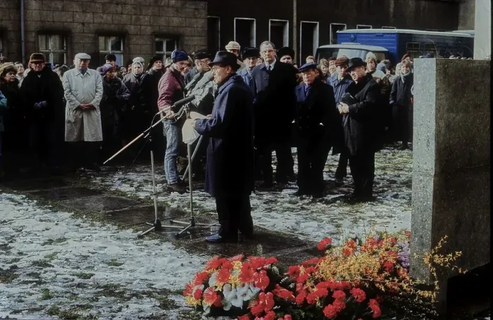 Framed Print : GDR, Berlin, 27 February 1988