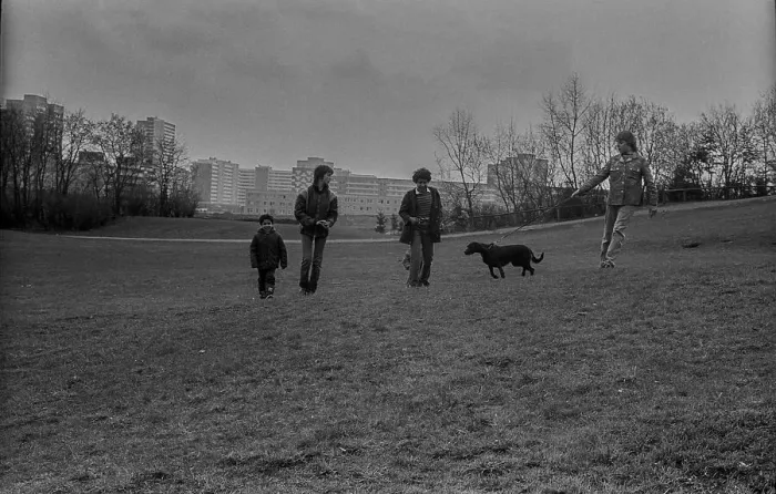 Framed Print : GDR, Berlin, 3. 4. 1983, Volkspark Prenzlauer Berg Children Framed Print : GDR, Berlin, 3. 4. 1983, Volkspark Prenzlauer Berg Children