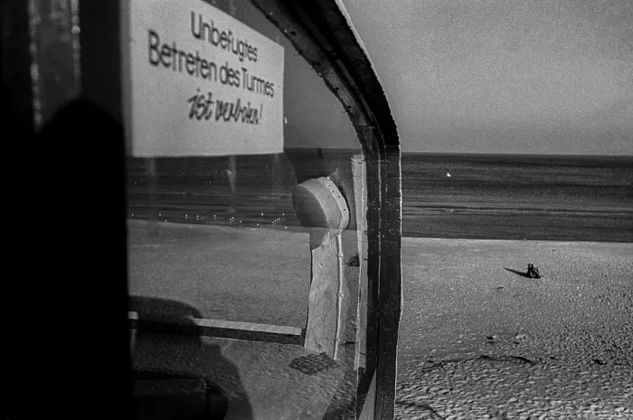 Framed Print : GDR, Binz, 04. 11. 1988, beach