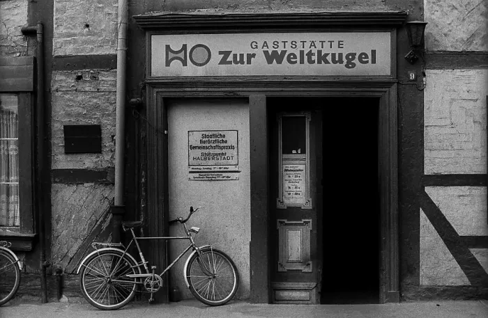 Framed Print : GDR, Halberstadt, 27.05.1988, Zur Weltkugel restaurant