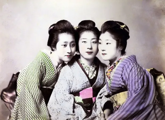 Framed Print : Three geishas, ​​Japan