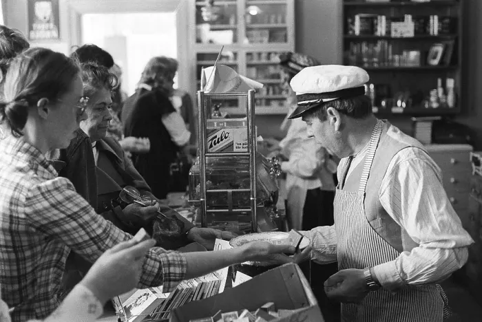 Framed Print : A general store museum in the 1970s. Photograph taken inside a general store, capturing its appearance from 100 years ago, are displayed for the public who shop there Framed Print : A general store museum in the 1970s. Photograph taken inside a general store, capturing its appearance from 100 years ago, are displayed for the public who shop there