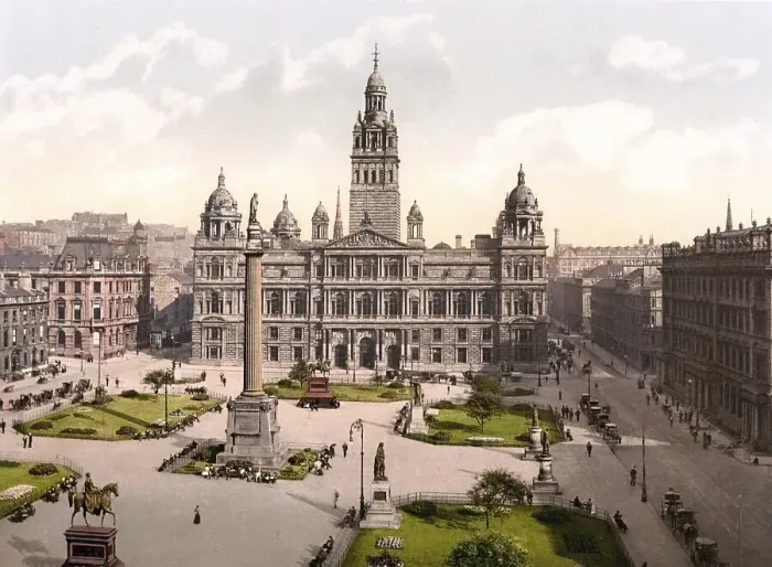 Framed Print : George Square and City Chambers Framed Print : George Square and City Chambers
