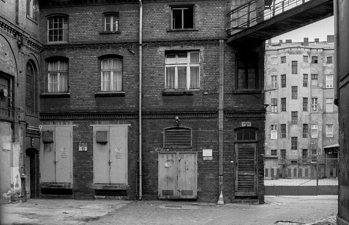 Framed Print : Germany, Berlin, 01.06.1991, Pfefferberg property (commercial property in GDR times)