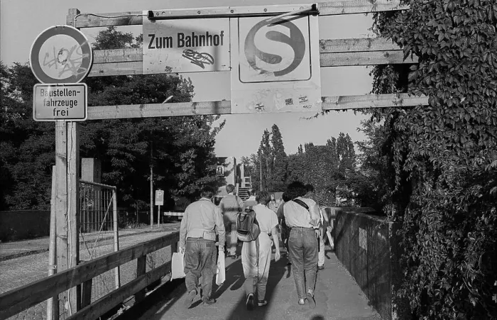 Framed Print : Germany, Berlin, 01.09.1991, Way to the S-Bahn station Messe Nord / ICC Framed Print : Germany, Berlin, 01.09.1991, Way to the S-Bahn station Messe Nord / ICC