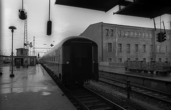 Framed Print : Germany, Berlin, 02.02.1992, Central Station (Ostbahnhof), Train at the platform, Europe