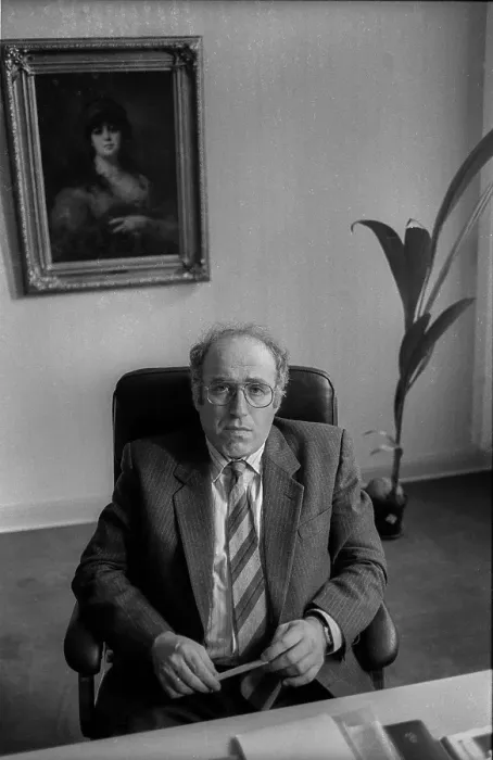 Framed Print : Germany, Berlin, 02.03.1992, Dr Hermann Simon, Director Stiftung Neue Synagoge Berlin  /  Centrum Judaikum, Europe
