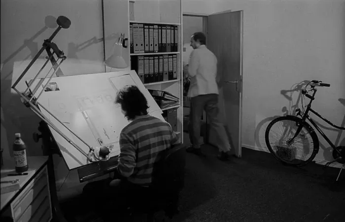 Framed Print : Germany, Berlin, 02.12.1991, alternative electronics company under the roof of a house on Paul-Linke-Ufer Framed Print : Germany, Berlin, 02.12.1991, alternative electronics company under the roof of a house on Paul-Linke-Ufer