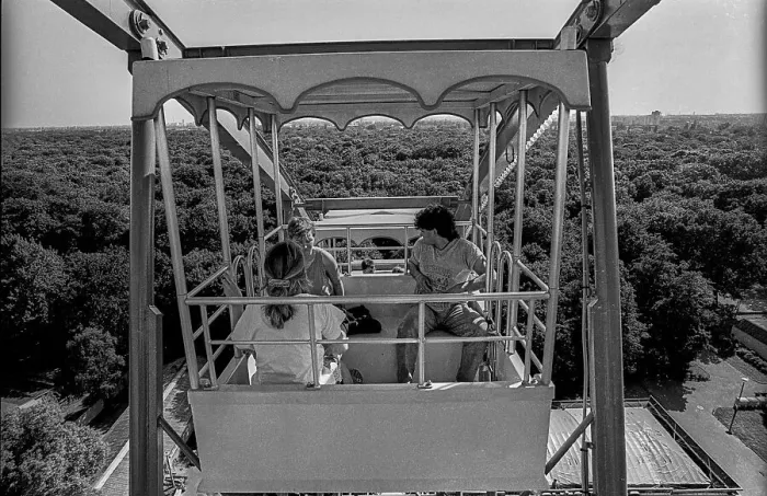 Framed Print : Germany, Berlin, 07.07.1991, Gondola from the Ferris wheel in the Kulturpark Plaenterwald