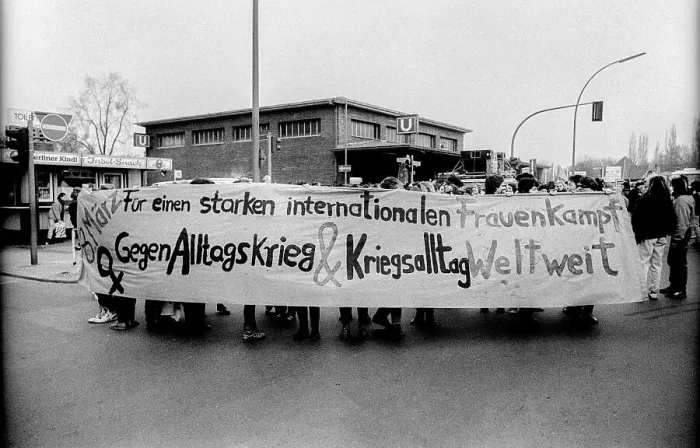 Framed Print : Germany, Berlin, 08.03.1991, Women's demonstration on 8 March (International Women's Day)