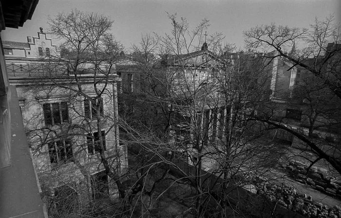 Framed Print : Germany, Berlin, 09.03.1992, Ruins of the Elisabethkirche (Schinkelbau), construction work - the church is being rebuilt, view from the neighbouring church building of the parish, Europe Framed Print : Germany, Berlin, 09.03.1992, Ruins of the Elisabethkirche (Schinkelbau), construction work - the church is being rebuilt, view from the neighbouring church building of the parish, Europe