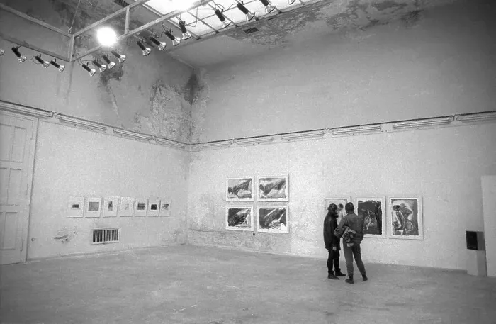Framed Print : Germany, Berlin, 13. 01. 1991, Galerie am Pariser Platz