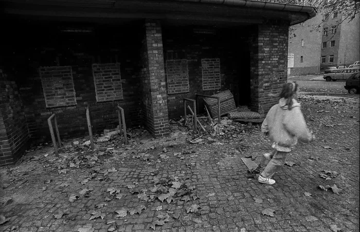Framed Print : Germany, Berlin, 13.12.1991, Stadion der Weltjugend, entrance, running child, in decay, Europe