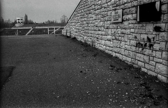 Framed Print : Germany, Berlin, 13.12.1991, Stadion der Weltjugend, entrance, in decay, Europe