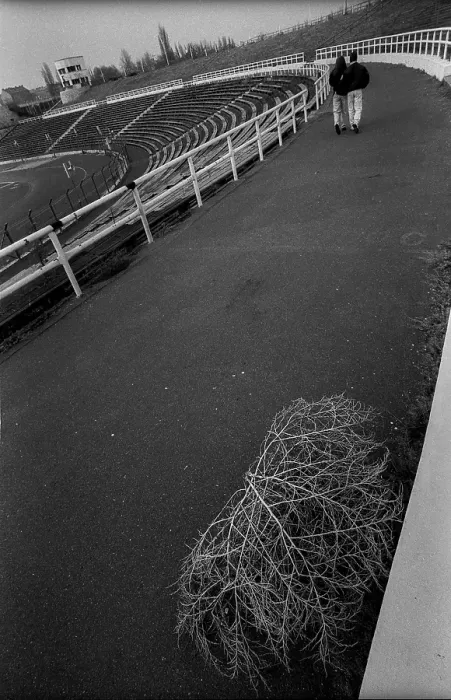 Framed Print : Germany, Berlin, 13.12.1991, Stadion der Weltjugend, in decay... walker, Europe