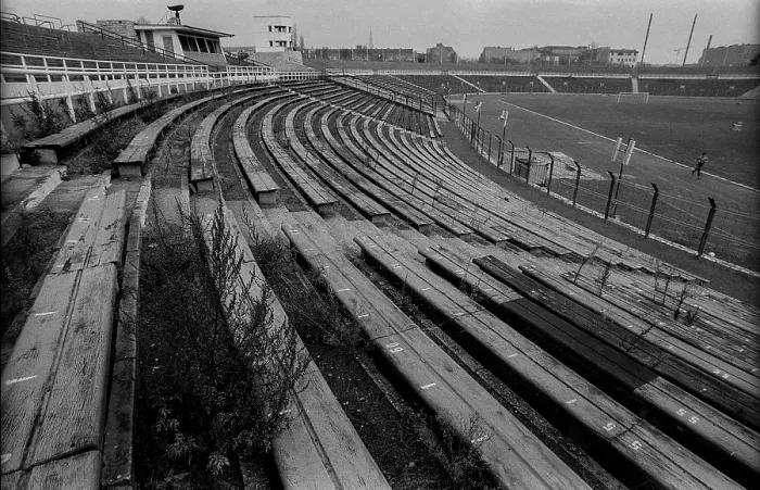 Framed Print : Germany, Berlin, 13.12.1991, Stadium of World Youth, in decay, Europe