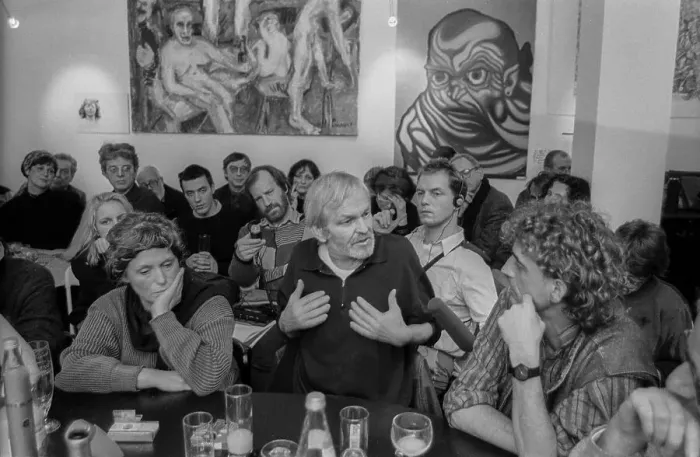 Framed Print : Germany, Berlin, 15.02.1991, round table discussion Experience with censorship