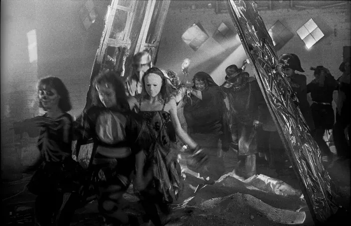 Framed Print : Germany, Berlin, 18.10.1991, shooting of the film The Visitor