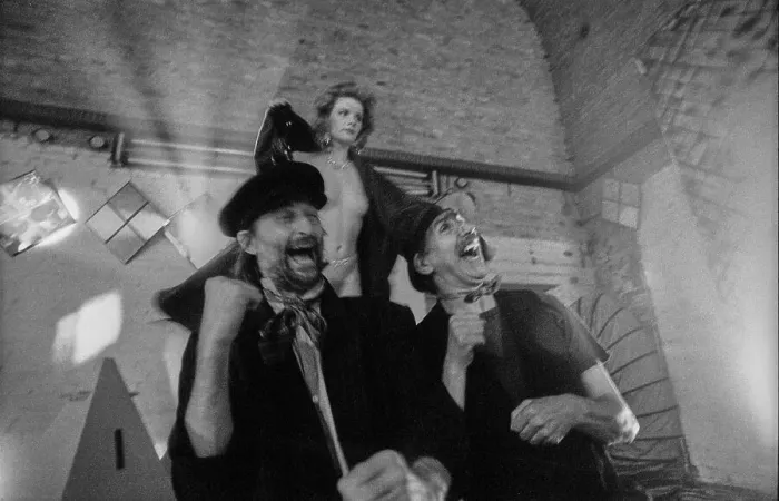 Framed Print : Germany, Berlin, 18.10.1991, shooting of the film The Visitor