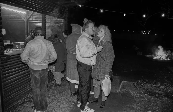 Framed Print : Germany, Berlin, 18.12.1991, Exclave Steinstuecken, Christmas party, Europe
