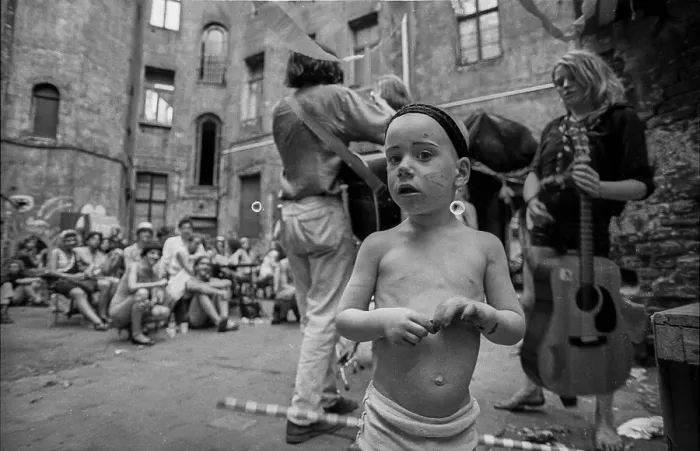 Framed Print : Germany, Berlin, 22 June 1991, courtyard party of the squatted house at Auguststrasse 10
