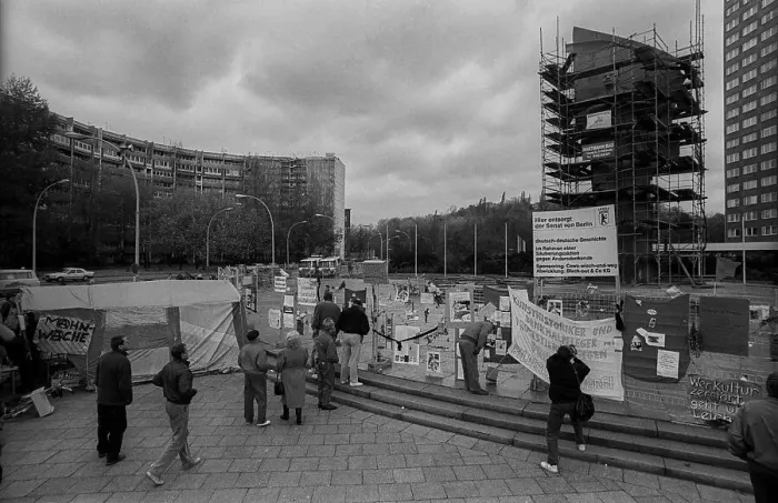 Framed Print : Germany, Berlin, 23 October 1991