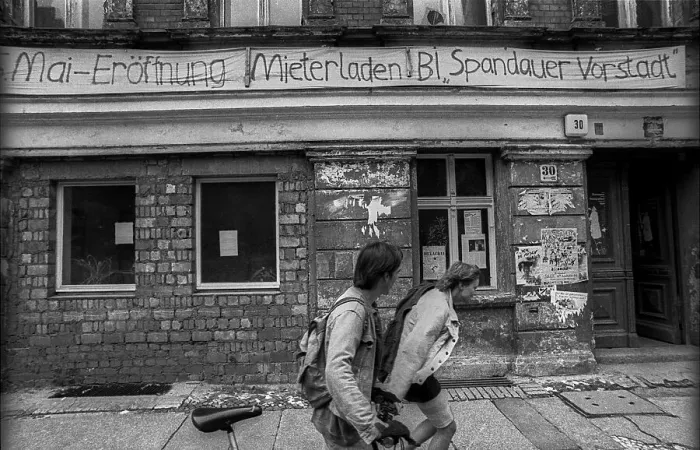 Framed Print : Germany, Berlin, 26.06.1991, Opening of a tenant's shop Framed Print : Germany, Berlin, 26.06.1991, Opening of a tenant's shop