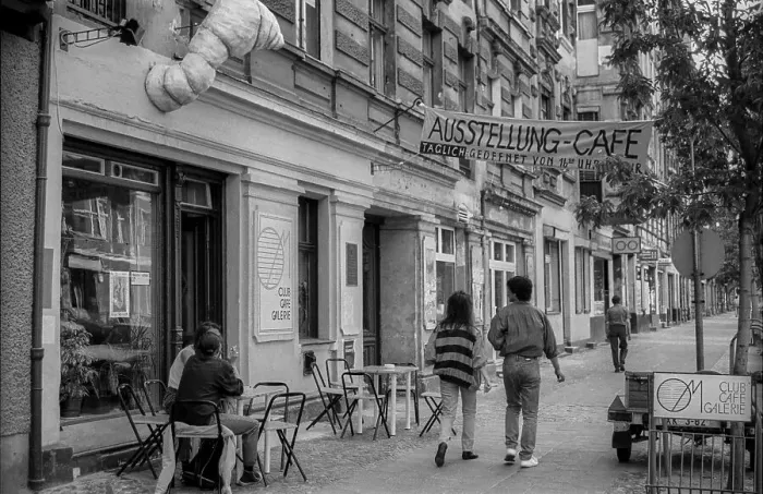 Framed Print : Germany, Berlin, 27 July 1991, Stargarder Strasse