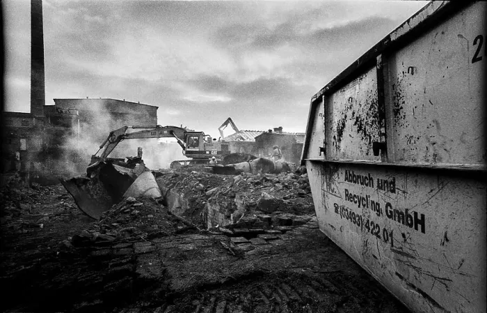 Framed Print : Germany, Bitterfeld, 31 March 1992