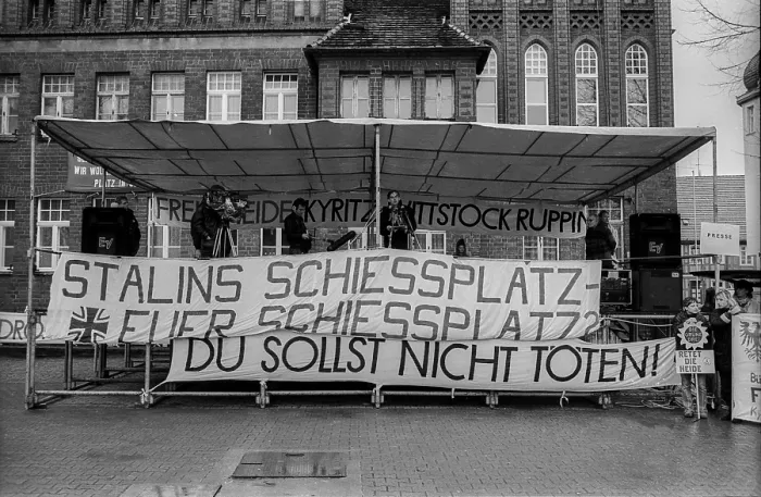 Framed Print : Germany, Wittstock, 14 November 1992
