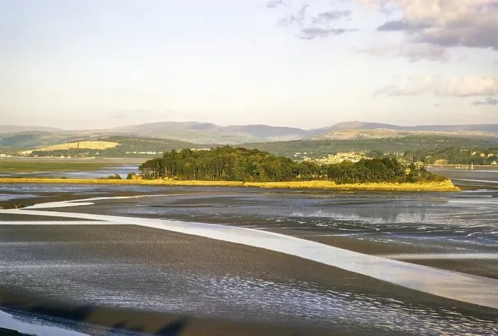 Framed Print : Gezeitenwatt bei Grange-over-Sands, Morecambe Bay, Cumbria, England, UK September 1973