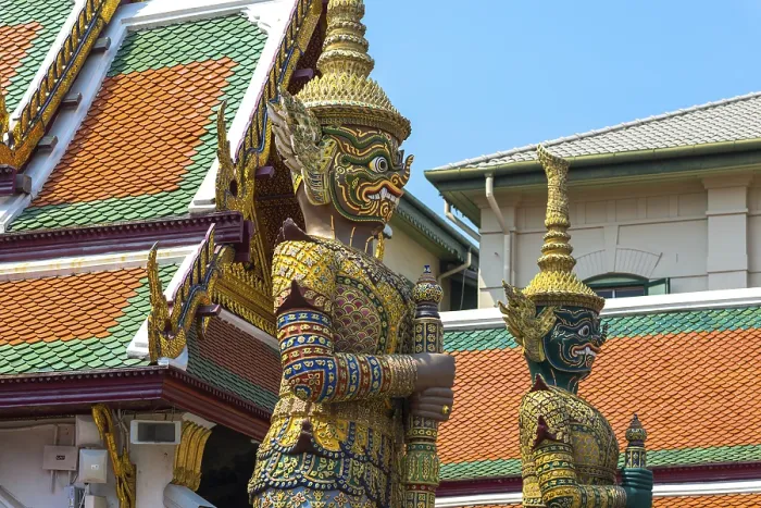 Framed Print : Giant demon and guard in the Wat Phra Kaeo