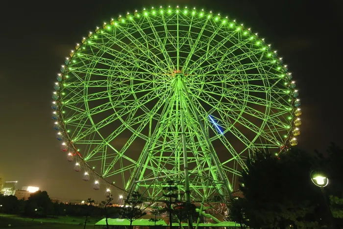 Framed Print : Giant ferris wheel at night, Tokyo Japan