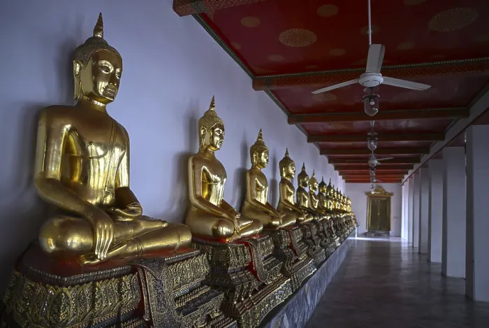 Framed Print : Gilded Buddha statues in Wat Pho