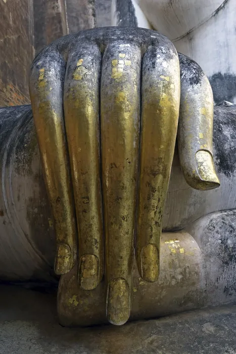 Framed Print : Gilded hand of the Buddha statue Phra Achana Framed Print : Gilded hand of the Buddha statue Phra Achana