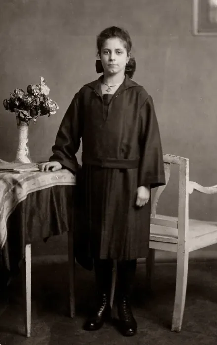 Framed Print : Girl's portrait, historical photo around 1930
