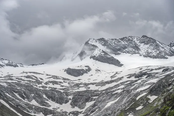 Framed Print : Glaciated mountain peak Dosso Largo with Schlegeiskees glacier