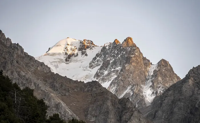 Framed Print : Glaciated mountain peak at sunset Framed Print : Glaciated mountain peak at sunset